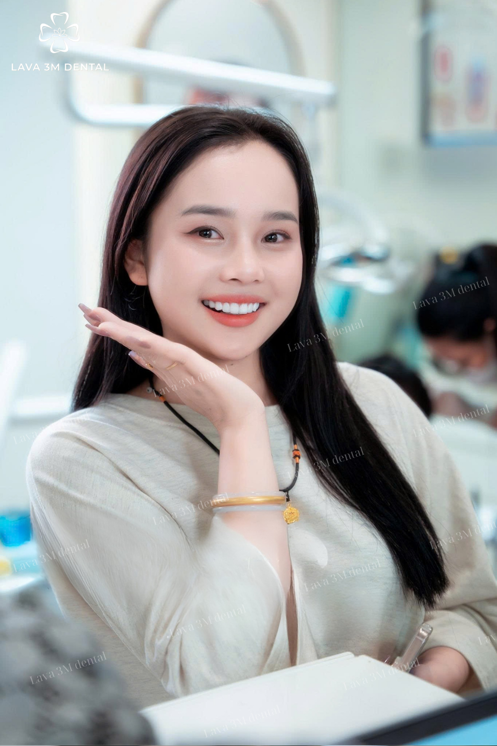 ធ្មេញសេរ៉ាមិច Zirconia